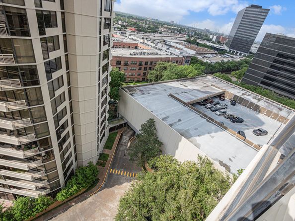 14 Greenway Plaza 13P, Houston TX 77046