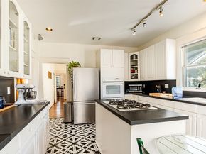 528 Hawthorne Street, Houston TX 77006