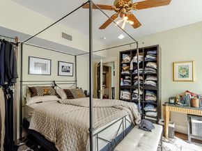 528 Hawthorne Street, Houston TX 77006