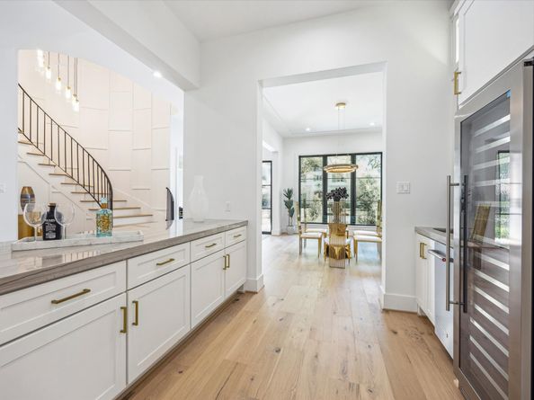 4016 Branard Street, Houston TX 77027