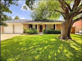 9006 Roos Road