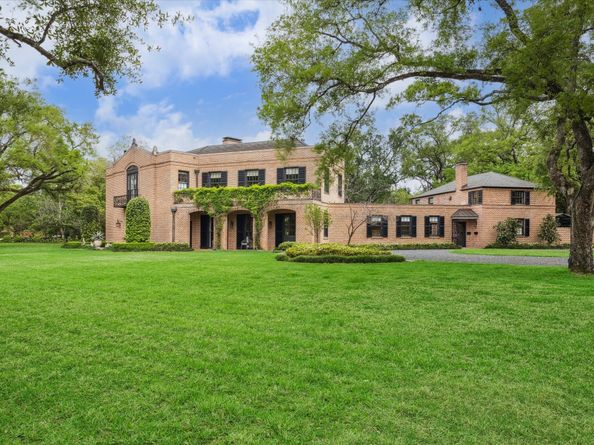 3 Remington Lane, Houston TX 77005