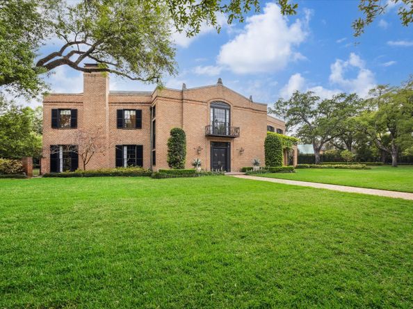 3 Remington Lane, Houston TX 77005