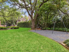 3 Remington Lane, Houston TX 77005