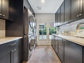 3 Remington Lane, Houston TX 77005