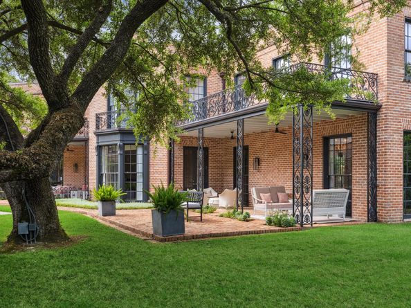 3 Remington Lane, Houston TX 77005