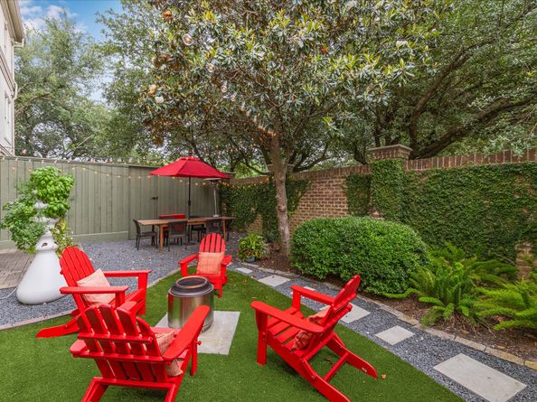 4001 Bellefontaine A, Houston TX 77025