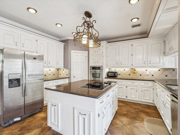 1731 Dewberry Brook Court, Kingwood TX 77345