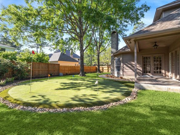 1731 Dewberry Brook Court, Kingwood TX 77345
