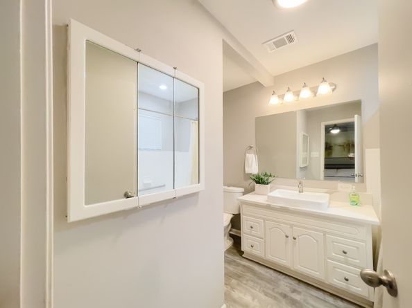 8423 Glen Valley Drive, Houston TX 77061