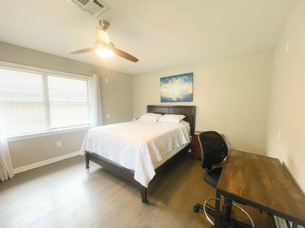 8423 Glen Valley Drive, Houston TX 77061