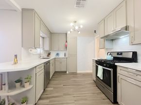 8423 Glen Valley Drive, Houston TX 77061