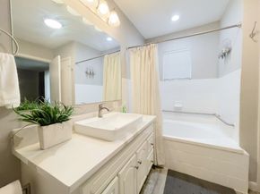 8423 Glen Valley Drive, Houston TX 77061