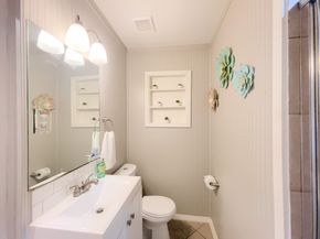 8423 Glen Valley Drive, Houston TX 77061