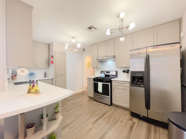 8423 Glen Valley Drive, Houston TX 77061