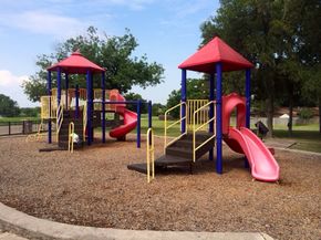 2281 Des Jardines Street, Houston TX 77023