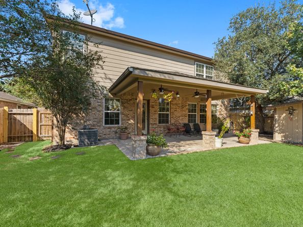 522 Remington Heights Drive, Houston TX 77073