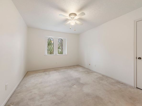 6131 Knollview Drive, Spring TX 77389