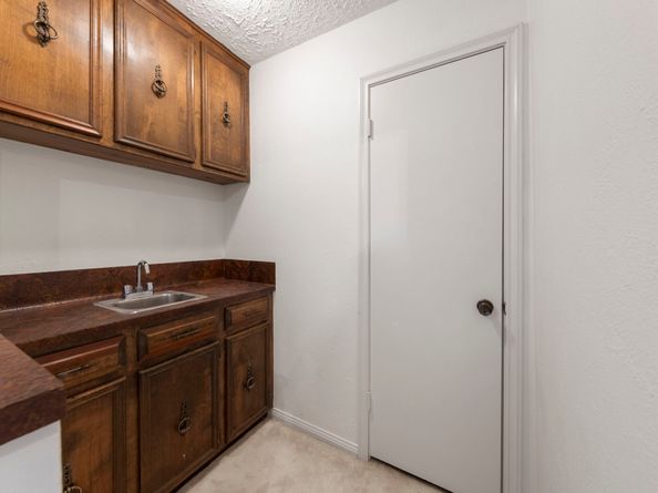 6131 Knollview Drive, Spring TX 77389