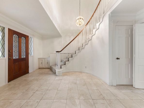 6131 Knollview Drive, Spring TX 77389