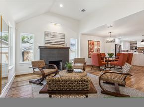 805 English Street, Houston TX 77009