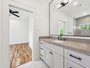 805 English Street, Houston TX 77009