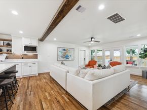 805 English Street, Houston TX 77009