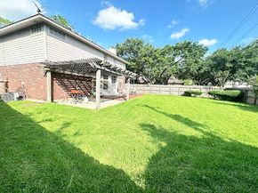 1631 Almond Brook Lane, Houston TX 77062