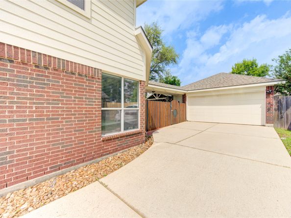24811 Corbin Gate Drive, Spring TX 77389