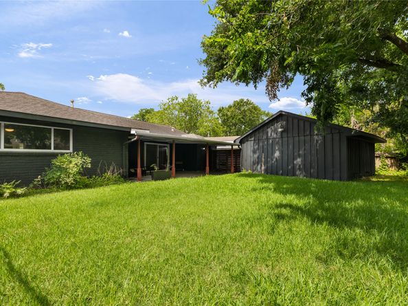 5450 Birdwood Road, Houston TX 77096