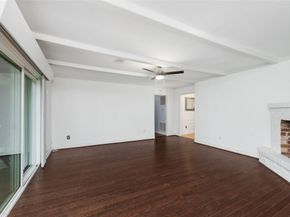 5450 Birdwood Road, Houston TX 77096