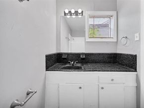 5534 Eskridge Street 4, Houston TX 77023