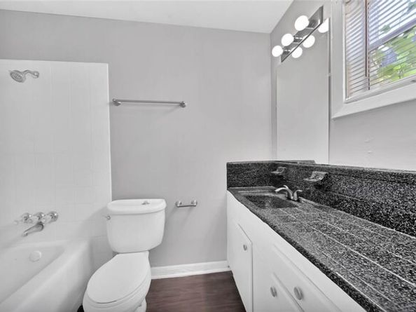 5534 Eskridge Street 4, Houston TX 77023