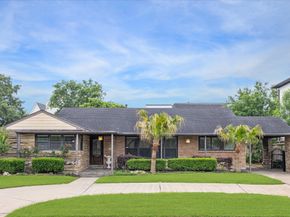 3207 Aberdeen Way, Houston TX 77025