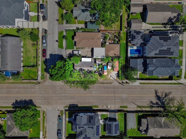 710 W Patton Street, Houston TX 77009