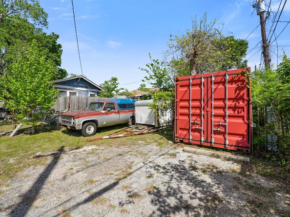 710 W Patton Street, Houston TX 77009