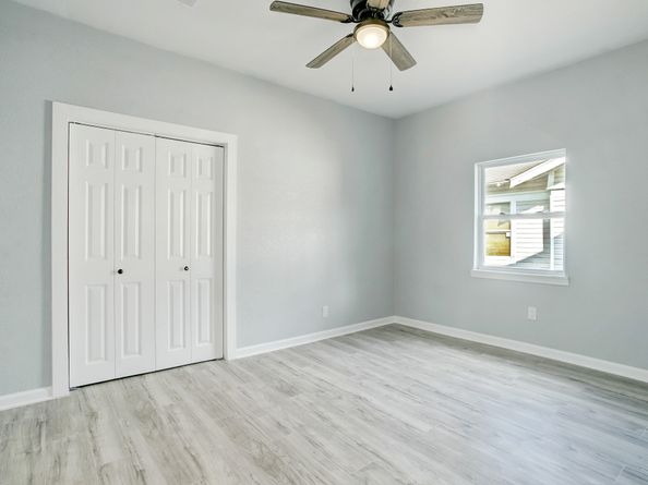 6714 Avenue E, Houston TX 77011