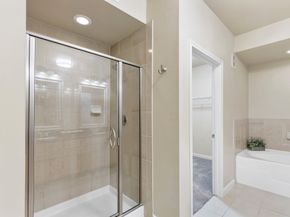 505 Jackson Hill Street S 108, Houston TX 77007