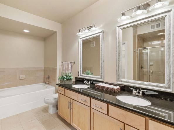 505 Jackson Hill Street S 108, Houston TX 77007