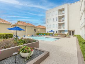 505 Jackson Hill Street S 108, Houston TX 77007