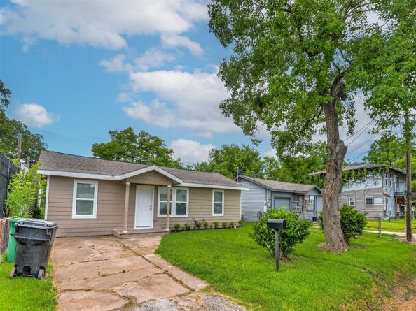 7815 Jester Street, Houston TX 77051