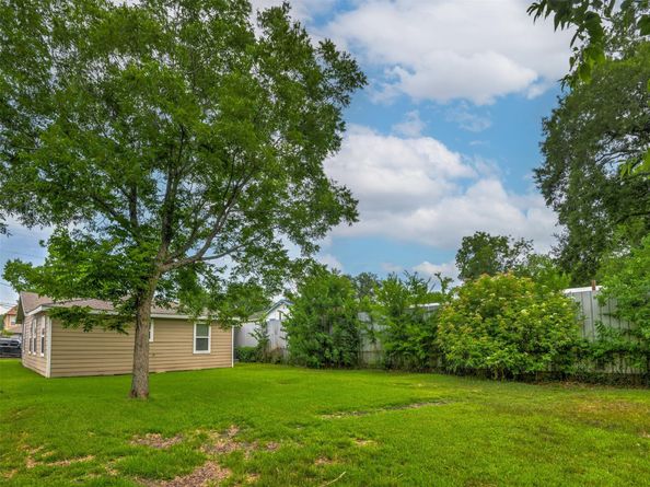 7815 Jester Street, Houston TX 77051