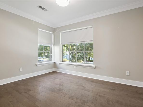 2346 Watts Street, Houston TX 77030