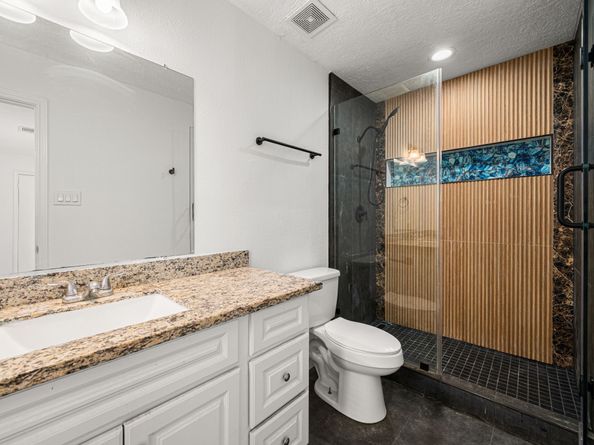 3731 Amos Street, Houston TX 77021