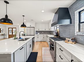 1902 Knoboak Circle, Houston TX 77080