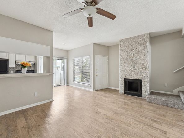 3754 Tanglewilde Street N C3, Houston TX 77063