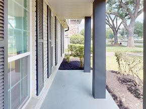 5731 S Braeswood Boulevard, Houston TX 77096