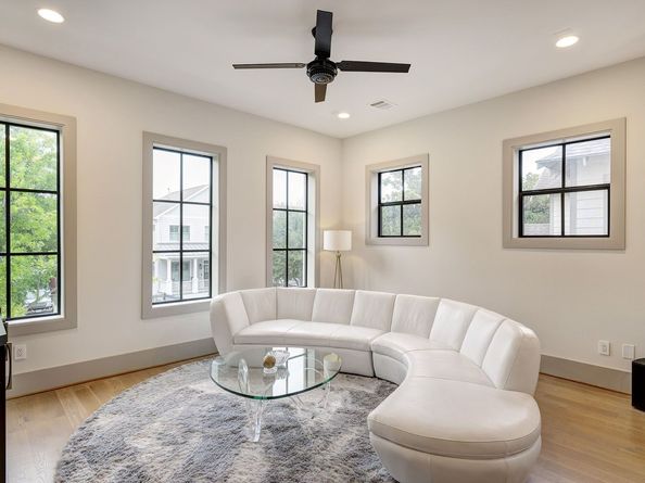 506 E 24th Street, Houston TX 77008