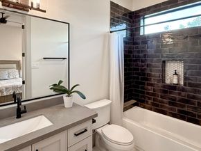 506 E 24th Street, Houston TX 77008