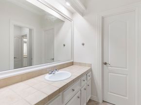 39 W Bracebridge Circle, The Woodlands TX 77382